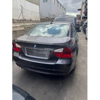 BMW 3 (E90)