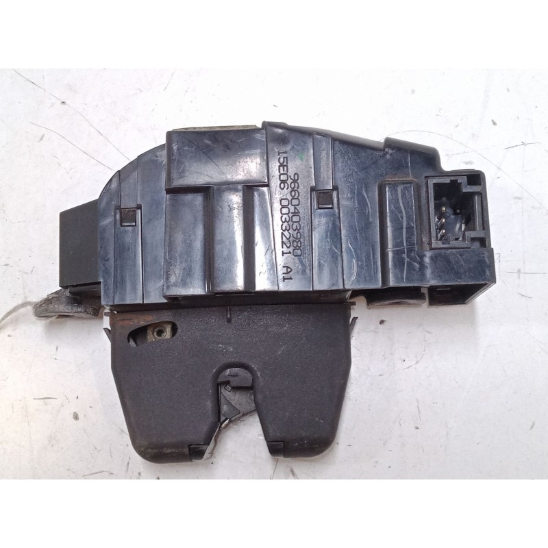 Recambio de cerradura maletero / porton para peugeot 207/207+ (wa_, wc_) 1.6 hdi referencia OEM IAM 9660403980  