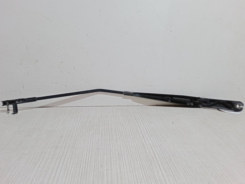 Recambio de brazo limpia delantero derecho para volkswagen golf v (1k1) 1.6 fsi referencia OEM IAM   