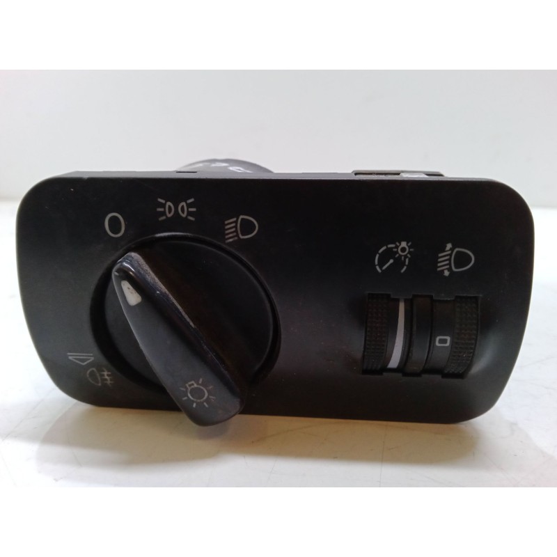 Recambio de conmutador de luces para seat ibiza ii (6k1) 1.4 i referencia OEM IAM BK76K1941531AL 11ALK1231H 04052146