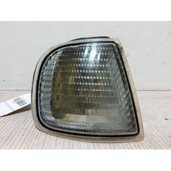 INTERMITENTE DELANTERO DERECHO 6R015057 