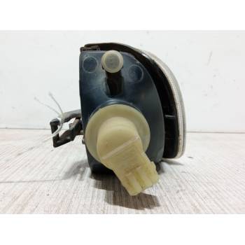 INTERMITENTE DELANTERO DERECHO 6R015057 
