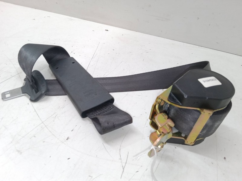 Recambio de cinturon seguridad delantero derecho para renault megane ii coupé-cabriolet (em0/1_) 1.9 dci referencia OEM IAM   