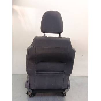 ASIENTO DELANTERO IZQUIERDO 