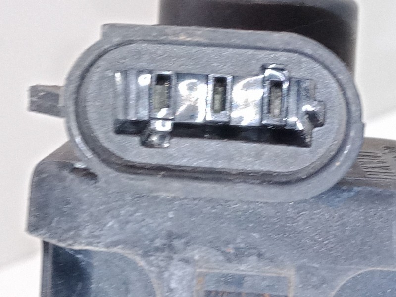 Recambio de faro derecho para renault master ii autobús (jd) 2.2 dci 90 referencia OEM IAM   