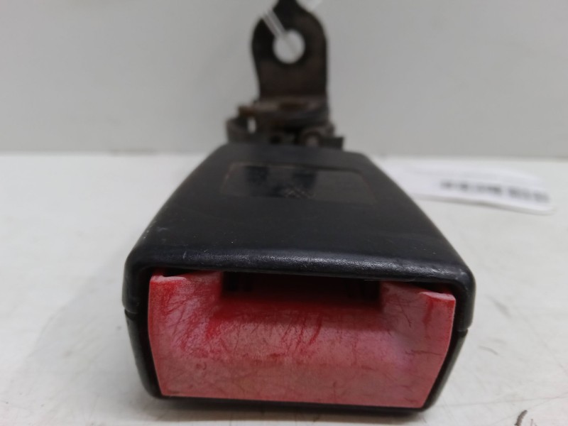 Recambio de anclaje cinturon trasero izquierdo para seat toledo iii (5p2) 1.9 tdi referencia OEM IAM   