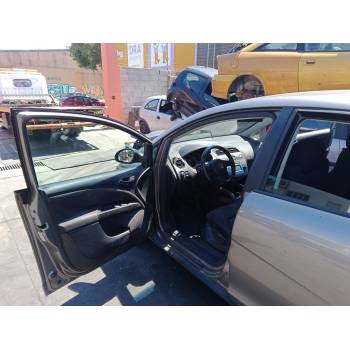 SEAT TOLEDO III (5P2)