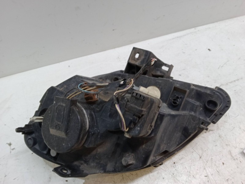 Recambio de faro derecho para renault kangoo express (fc0/1_) 1.2 16v (fc05, fc0w, fc1d, fc1p, fc1k, fc0t) referencia OEM IAM   