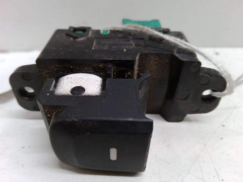 Recambio de mando elevalunas delantero derecho para hyundai i10 ii (ba, ia) 1.0 referencia OEM IAM   