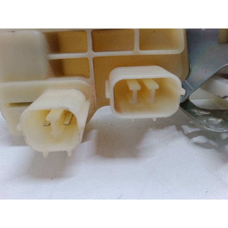 Recambio de cerradura puerta delantera derecha para honda cr-v ii (rd_) 2.2 ctdi (rd9) referencia OEM IAM   