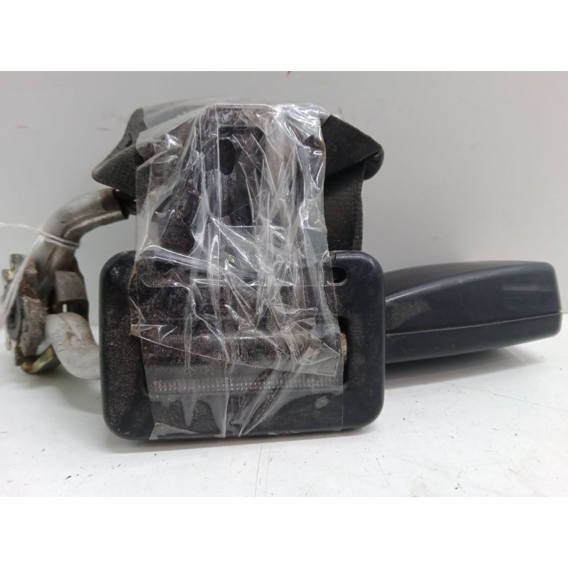 Recambio de anclaje cinturon trasero izquierdo para seat ibiza iii (6l1) 1.4 16v referencia OEM IAM   