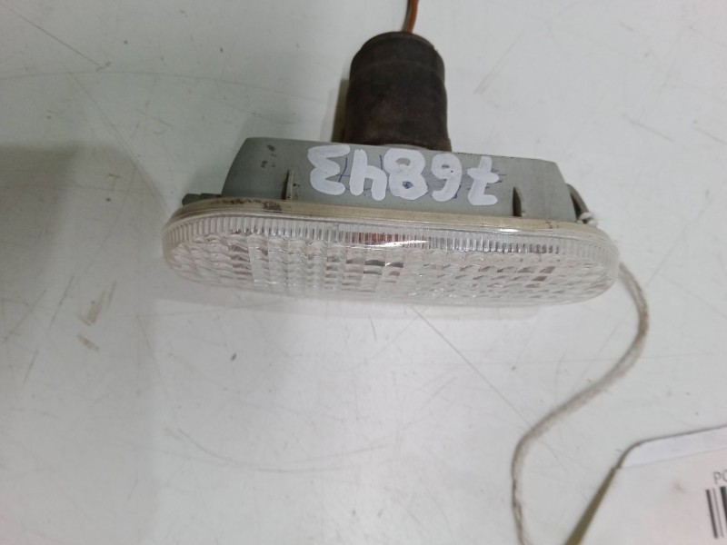 Recambio de intermitente lateral para volkswagen polo (6n2) 1.4 tdi referencia OEM IAM   