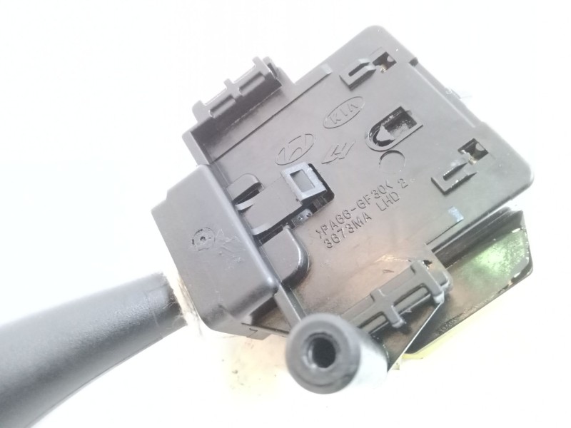 Recambio de mando de intermitencia para hyundai i30 (fd) 1.4 referencia OEM IAM   