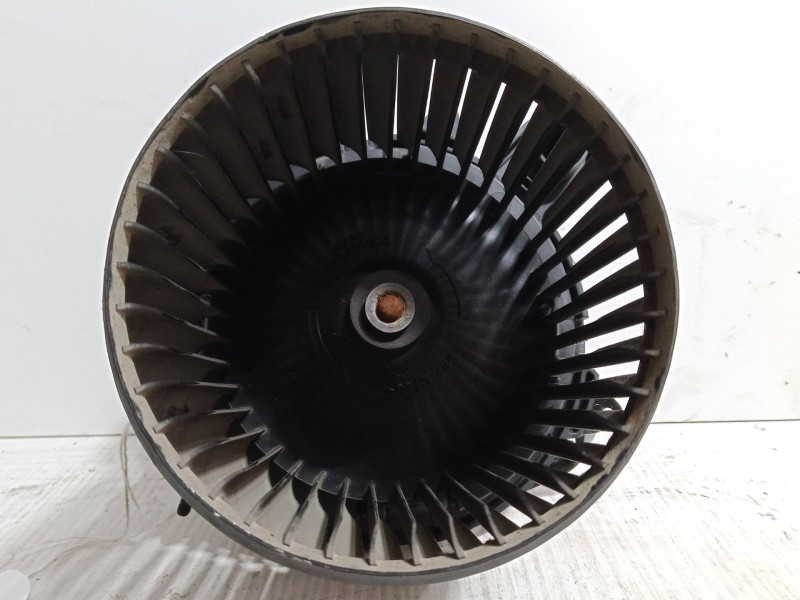 Recambio de motor calefaccion para renault clio iv (bh_) 1.5 dci 90 referencia OEM IAM   