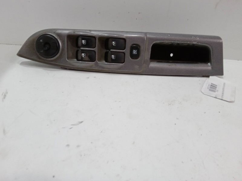Recambio de mando elevalunas delantero izquierdo para hyundai getz (tb) 1.5 crdi referencia OEM IAM   