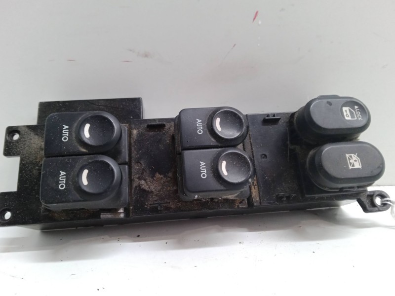 Recambio de mando elevalunas delantero izquierdo para hyundai i30 (fd) 1.6 crdi referencia OEM IAM   