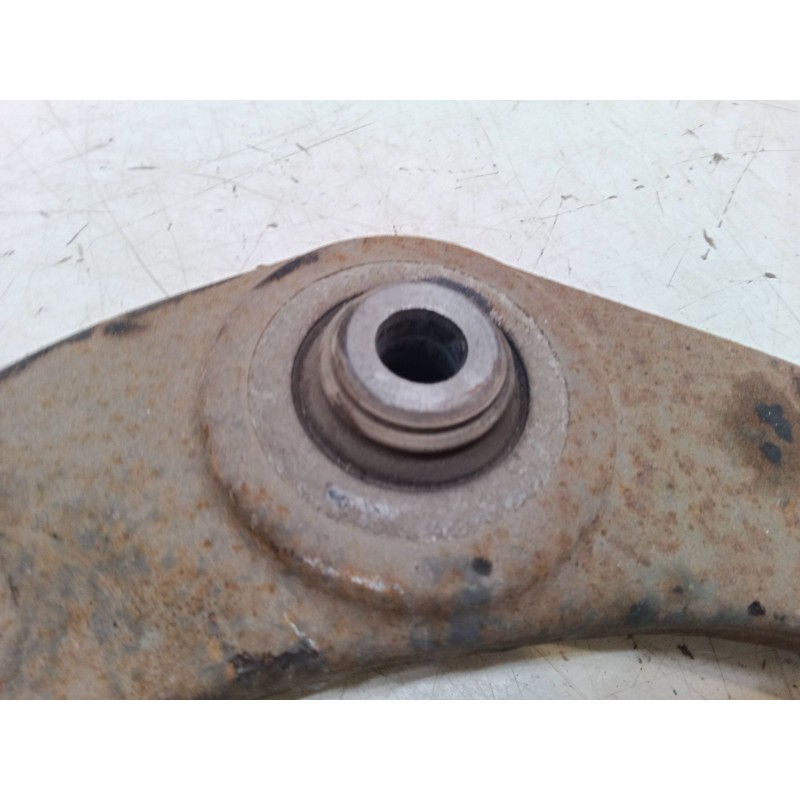 Recambio de brazo suspension inferior delantero izquierdo para peugeot 206 hatchback (2a/c) 1.4 16v referencia OEM IAM   