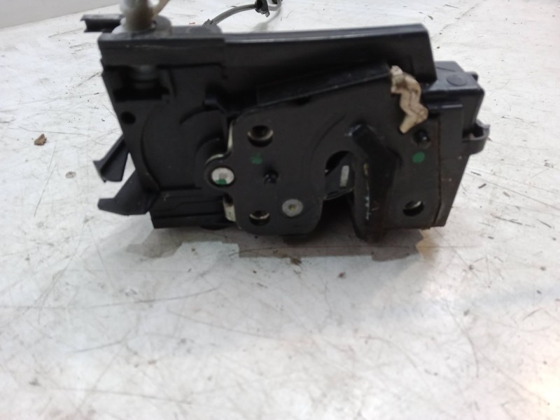 Recambio de cerradura puerta trasera izquierda para citroën c4 grand picasso ii (da_, de_) 2.0 bluehdi 150 referencia OEM IAM   