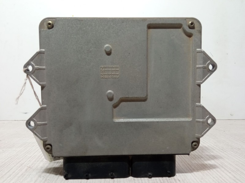 Recambio de centralita motor uce para suzuki swift iii (mz, ez) 1.3 ddis (rs 413d) referencia OEM IAM FGP55195173ABMJD6JO.S5HW01