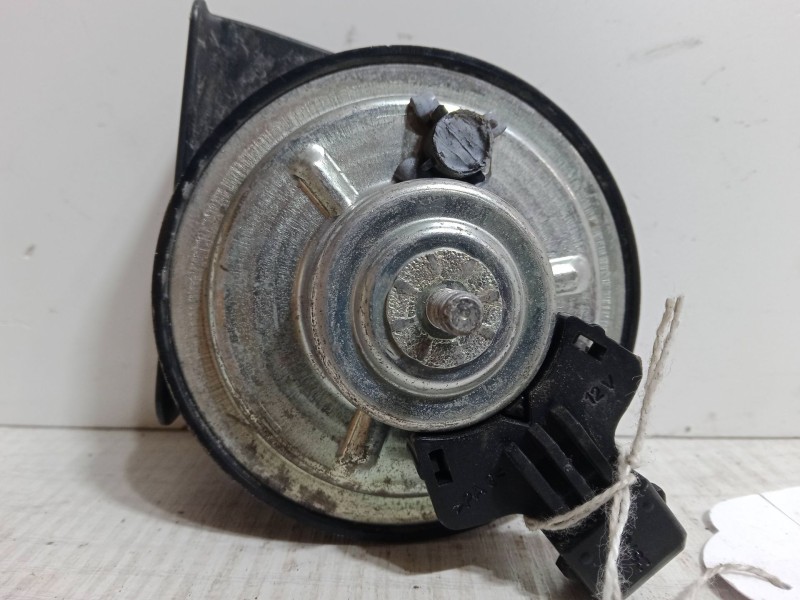 Recambio de claxon para renault clio iv (bh_) 1.5 dci 90 referencia OEM IAM   