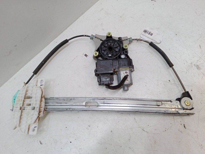 Recambio de elevalunas electrico delantero izquierdo para kia stonic (yb) 1.0 t-gdi referencia OEM IAM 82450H8010  