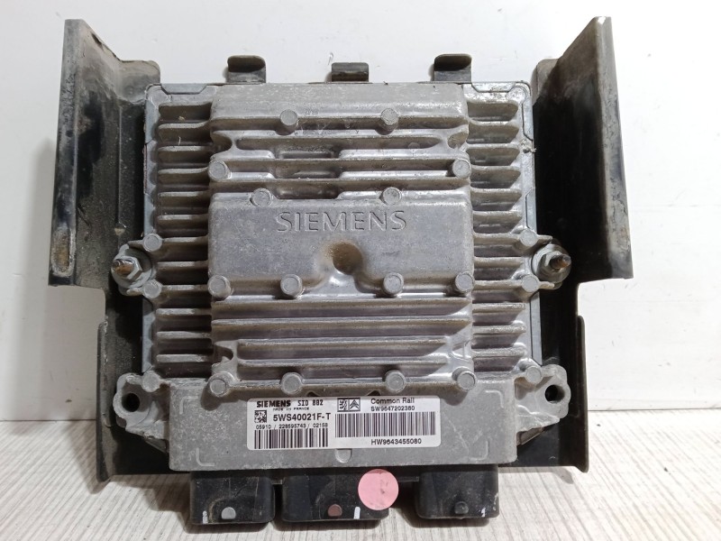 Recambio de centralita motor uce para citroën c3 i (fc_, fn_) 1.4 hdi referencia OEM IAM SW9647202380HW9643455080 SID802 5WS4002