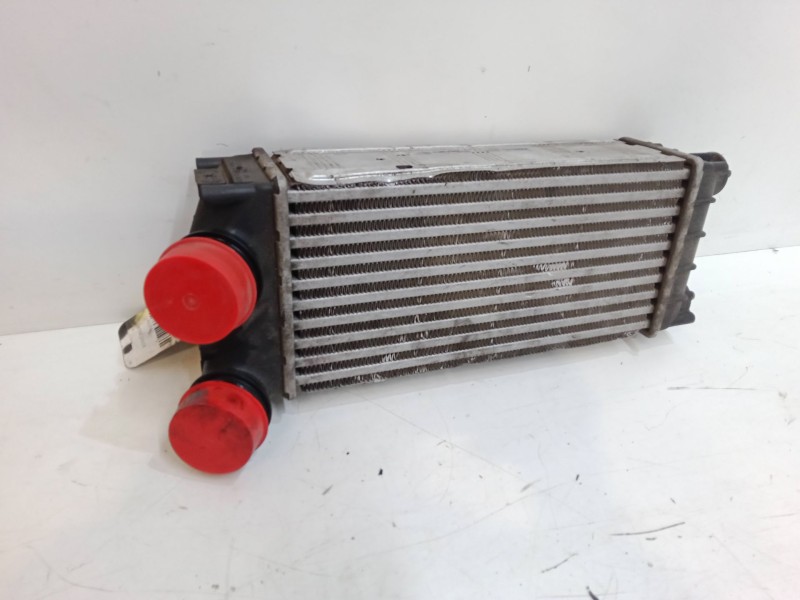 Recambio de intercooler para peugeot 5008 (0u_, 0e_) 1.6 hdi referencia OEM IAM 9684212480  