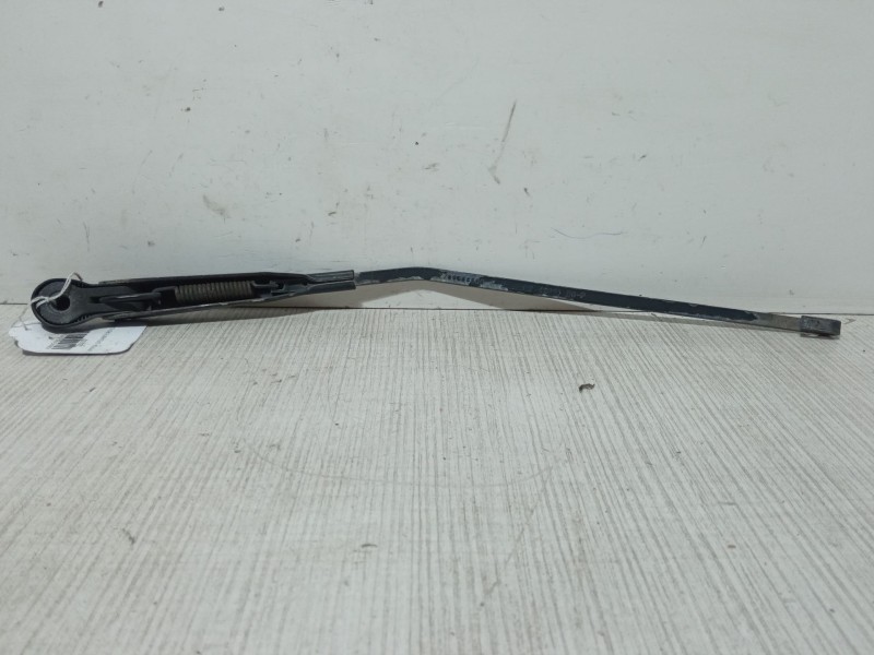 Recambio de brazo limpia delantero derecho para renault kangoo (kc0/1_) 1.9 dti (kc0u) referencia OEM IAM   