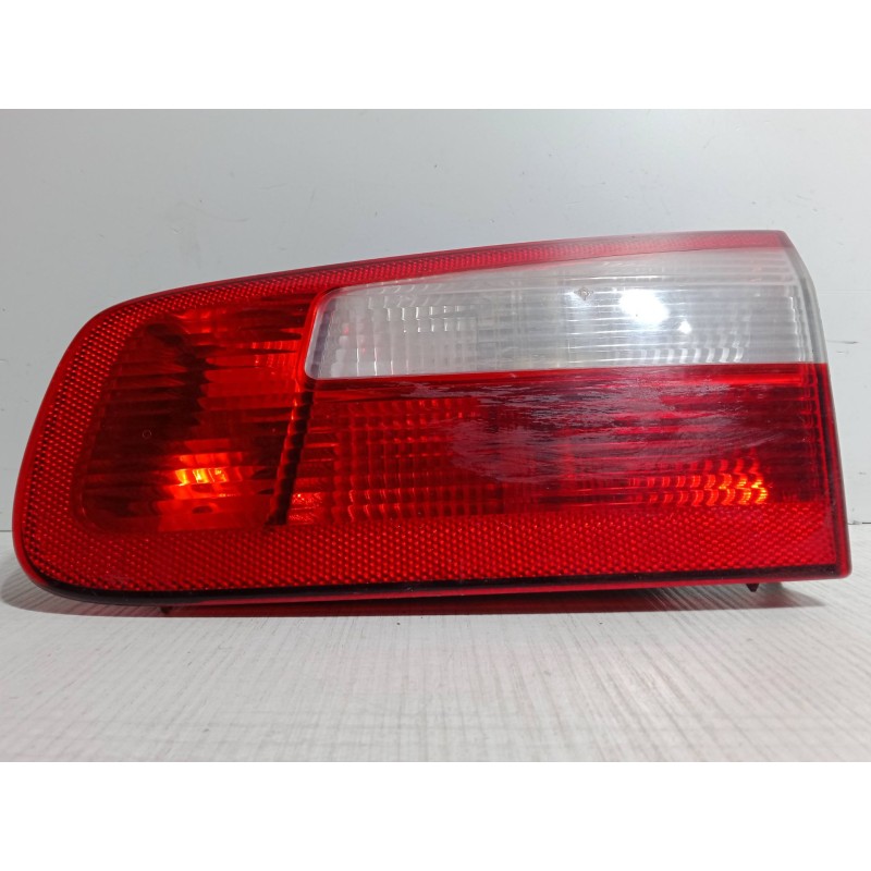 Recambio de piloto trasero porton derecho para renault laguna ii (bg0/1_) 2.0 16v (bg00, bg0k, bg0p, bg0w) referencia OEM IAM   