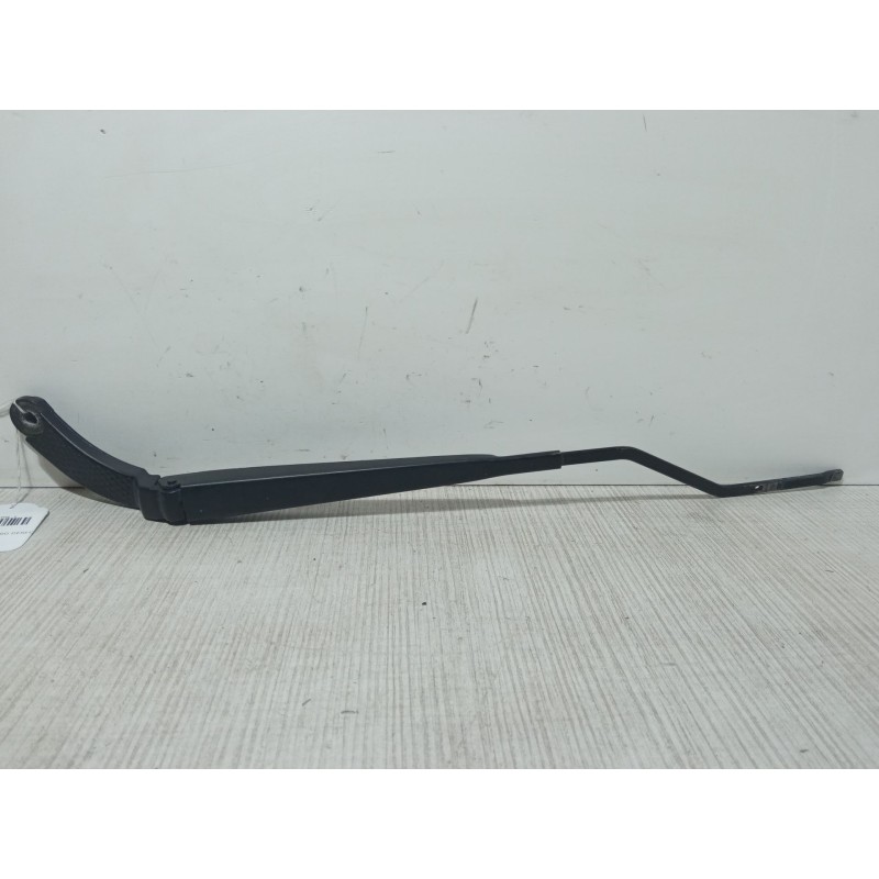 Recambio de brazo limpia delantero derecho para renault clio iv (bh_) 1.5 dci 90 referencia OEM IAM 288818098R  