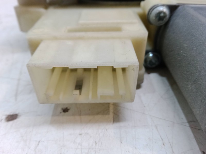 Recambio de elevalunas electrico trasero derecho para skoda rapid (nh3, nk3, nk6) 1.6 tdi referencia OEM IAM   