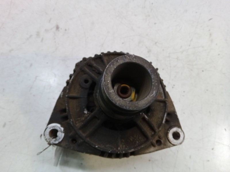 Recambio de alternador para saab 9-3 (ys3d) 2.0 turbo referencia OEM IAM 2655475  373002A110