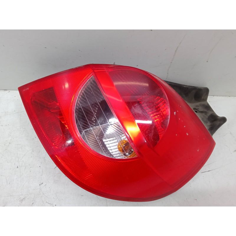 Recambio de piloto trasero derecho para renault clio iii (br0/1, cr0/1) 1.6 16v (br05, br0b, br0y, br15, br1j, br1m, br1y, cr0b,