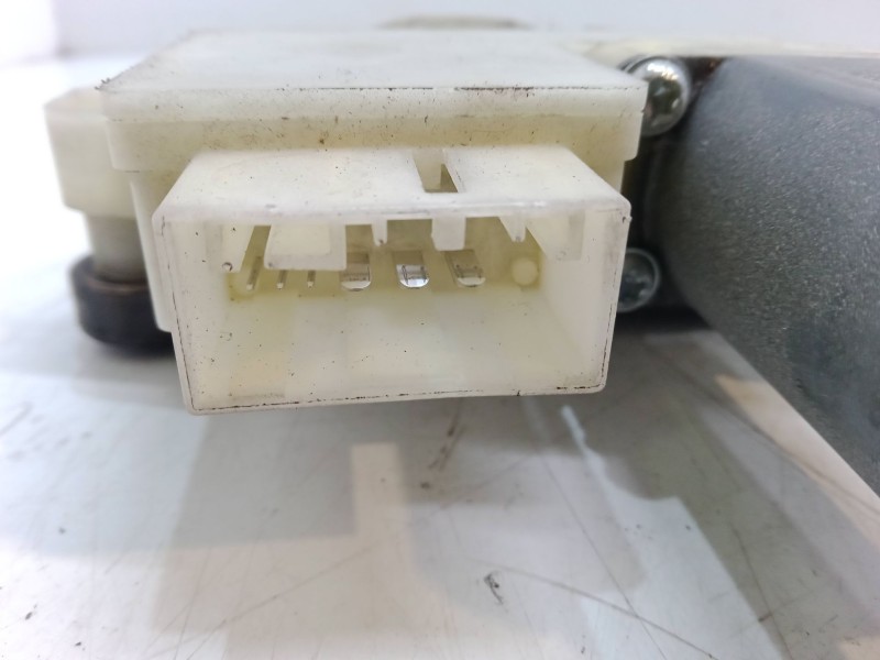 Recambio de elevalunas electrico trasero izquierdo para skoda rapid (nh3, nk3, nk6) 1.6 tdi referencia OEM IAM   