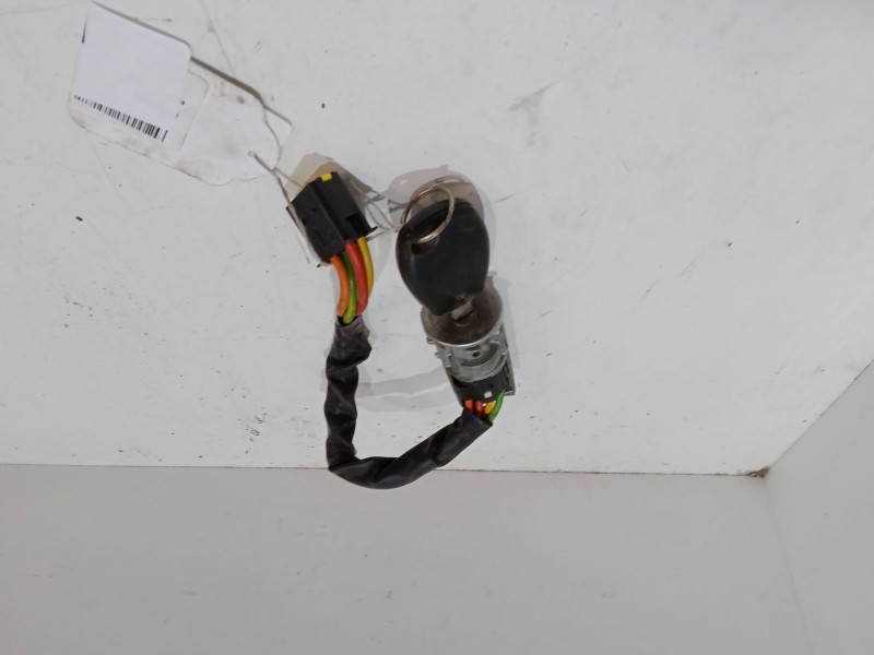 Recambio de clausor para ford fiesta iv (ja_, jb_) 1.25 i 16v referencia OEM IAM   