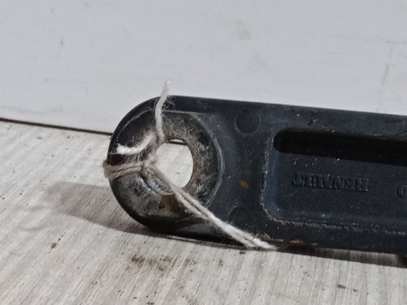 Recambio de brazo limpia delantero izquierdo para renault clio iv (bh_) 1.5 dci 90 referencia OEM IAM   