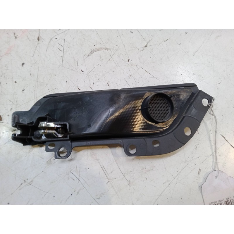 Recambio de maneta interior puerta delantera derecha para skoda rapid (nh3, nk3, nk6) 1.6 tdi referencia OEM IAM 5JB867012  