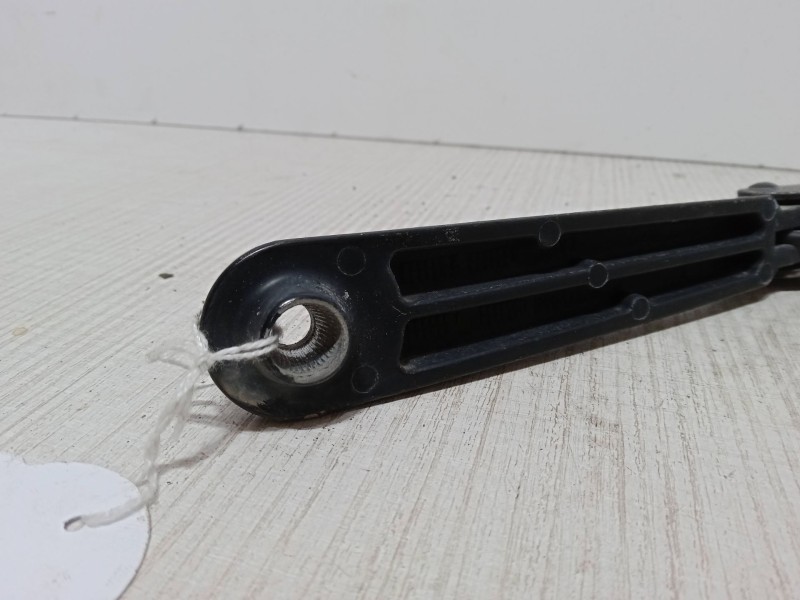 Recambio de brazo limpia delantero izquierdo para renault kangoo (kc0/1_) 1.9 dti (kc0u) referencia OEM IAM   
