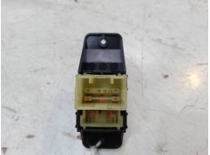 Recambio de mando elevalunas trasero izquierdo para kia stonic (yb) 1.0 t-gdi referencia OEM IAM    2