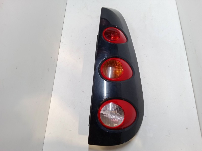 Recambio de piloto trasero derecho para smart forfour (454) 1.5 cdi (454.001) referencia OEM IAM   