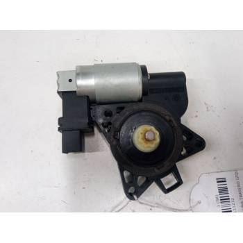 MOTOR ELEVALUNA TRASERO IZQUIERDO 