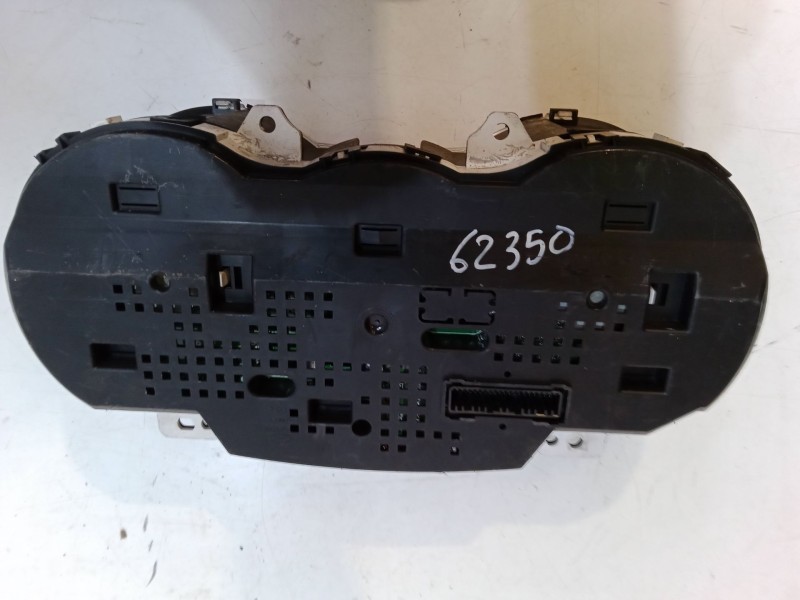 Recambio de cuadro instrumentos para hyundai ix20 (jc) 1.4 referencia OEM IAM 940031K070  11001805301U