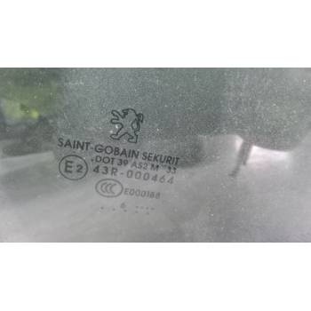 LUNA TRASERA IZQUIERDA 