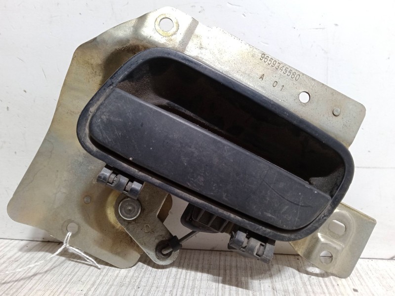 Recambio de maneta interior puerta corredera derecha para peugeot partner monospace (5_, g_) 1.6 hdi 75 referencia OEM IAM   