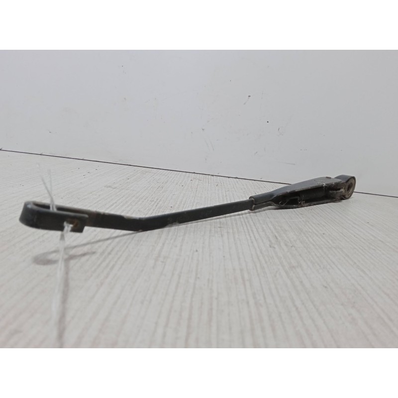 Recambio de brazo limpia trasero para renault kangoo (kc0/1_) 1.9 dti (kc0u) referencia OEM IAM   