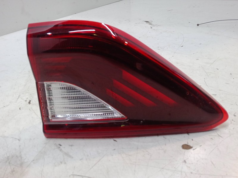 Recambio de piloto trasero porton derecho para kia stonic (yb) 1.0 t-gdi referencia OEM IAM   