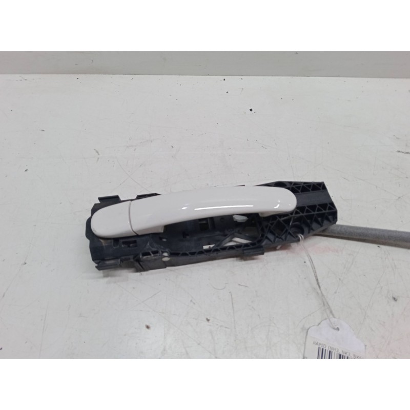 Recambio de maneta exterior puerta delantera derecha para skoda rapid (nh3, nk3, nk6) 1.6 tdi referencia OEM IAM   