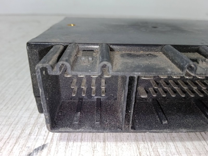 Recambio de centralita motor uce para volkswagen touareg (7la, 7l6, 7l7) 2.5 r5 tdi referencia OEM IAM 7L0959933E  