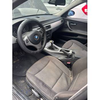 BMW 3 (E90)
