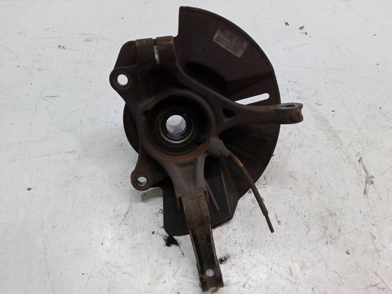 Recambio de mangueta delantera izquierda para kia stonic (yb) 1.0 t-gdi referencia OEM IAM   